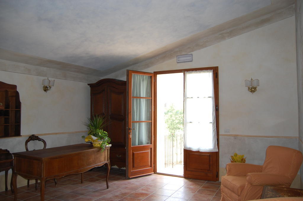 La Locanda Di Ortimino モンテスペルトリ エクステリア 写真