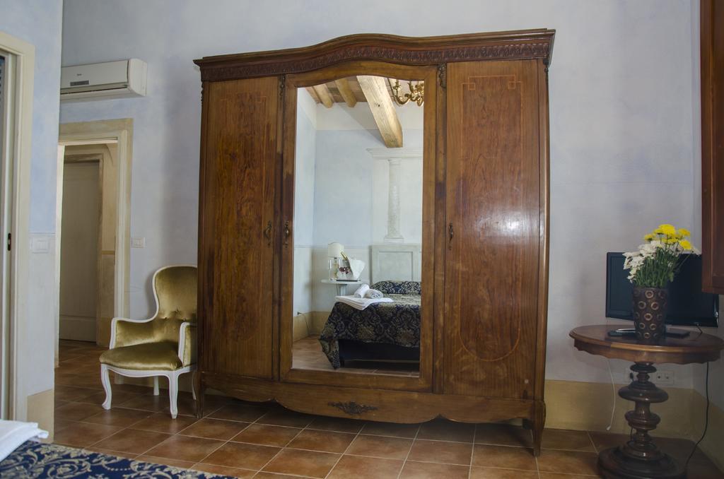 La Locanda Di Ortimino モンテスペルトリ エクステリア 写真